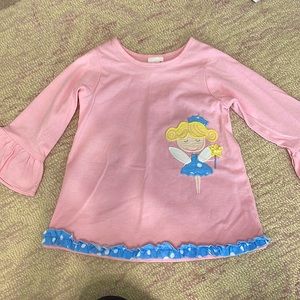 Bailey boys.  2t. Matching set.  EUC